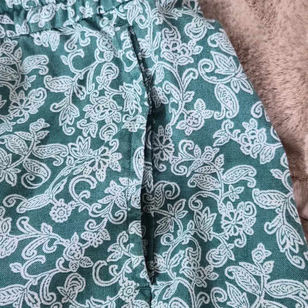 J. Jill Love LinenTeal Floral High Waist Shorts M - Picture 5 of 8